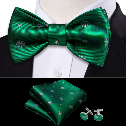 Green & White Snowflake Silk Christmas Bow Tie Set bow ties - Sophisticated Gentlemen